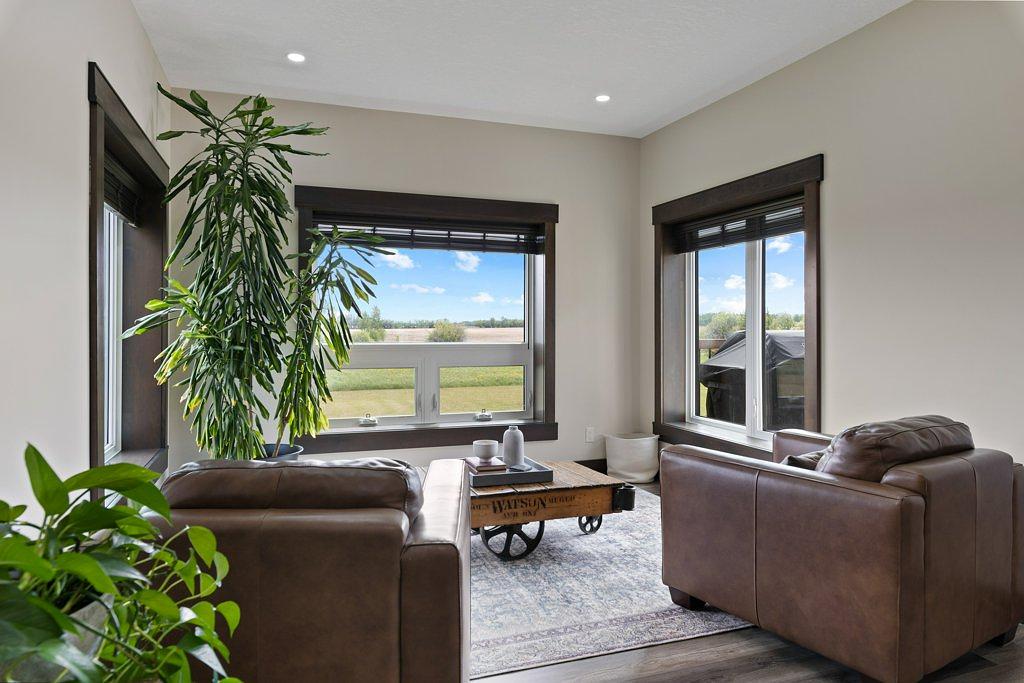 26517 Township Road 584, Pickardville, AB