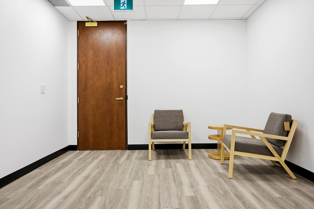 300 - 360 Bay Street, Toronto, ON