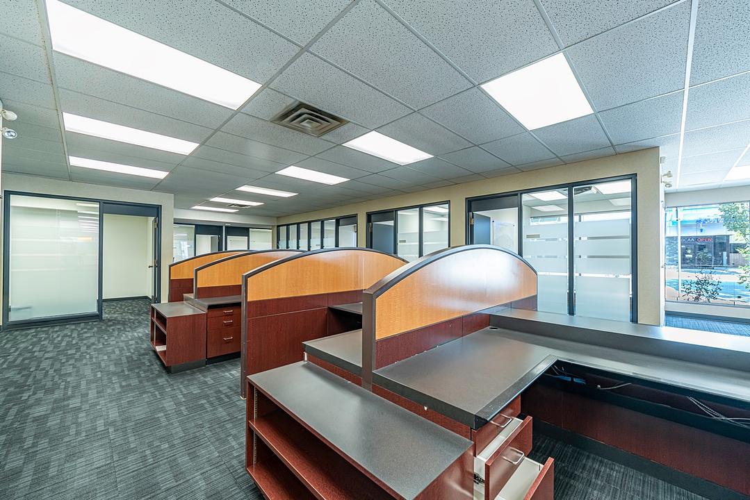 Building - 504 6th Street, New Westminster, BC