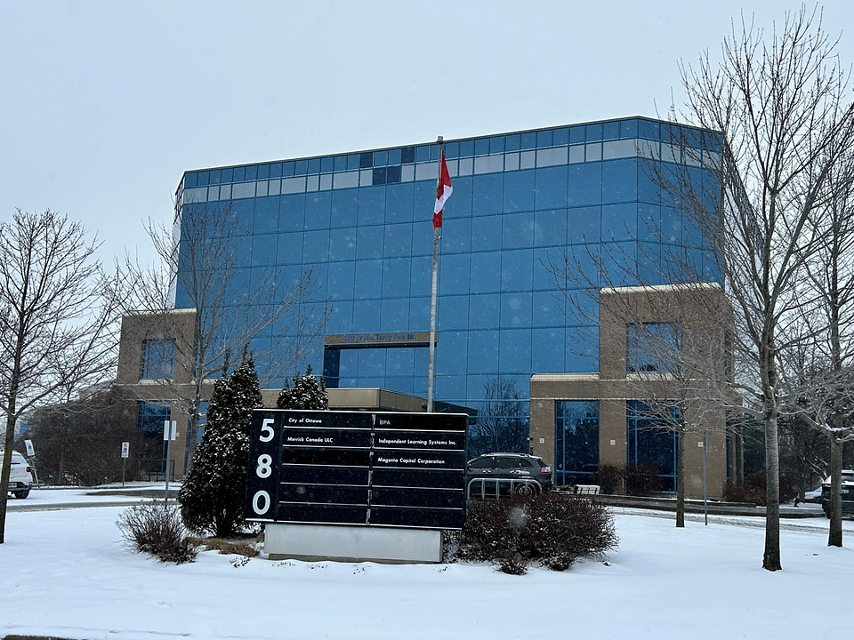 130 - 580 Terry Fox Drive, Ottawa, ON