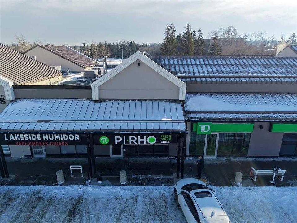 1600 90 Avenue Southwest, Calgary, AB