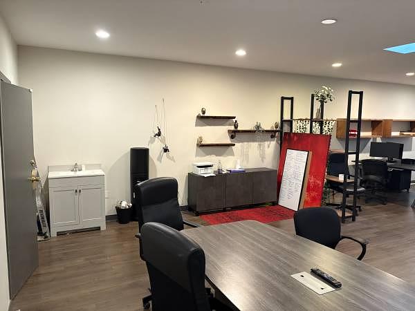 202 - 7673 6th St. , Burnaby, BC