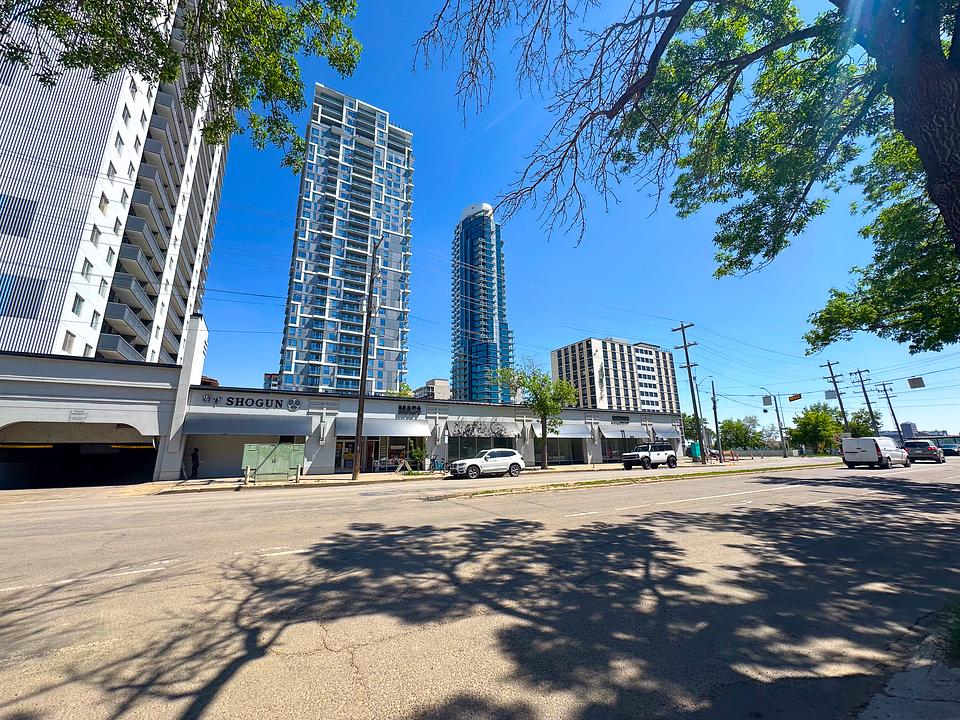 10123 121 Street Northwest, Edmonton, AB