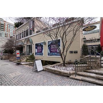 99 Yorkville Ave, Toronto, ON