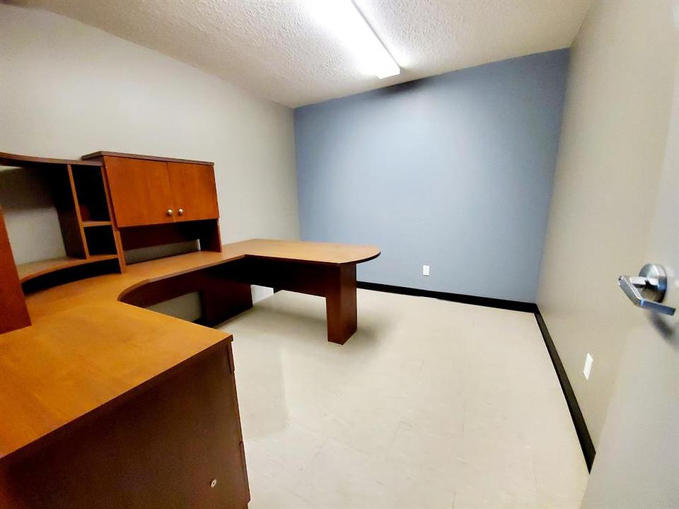 594058 - 125B range Road, Whitecourt, AB