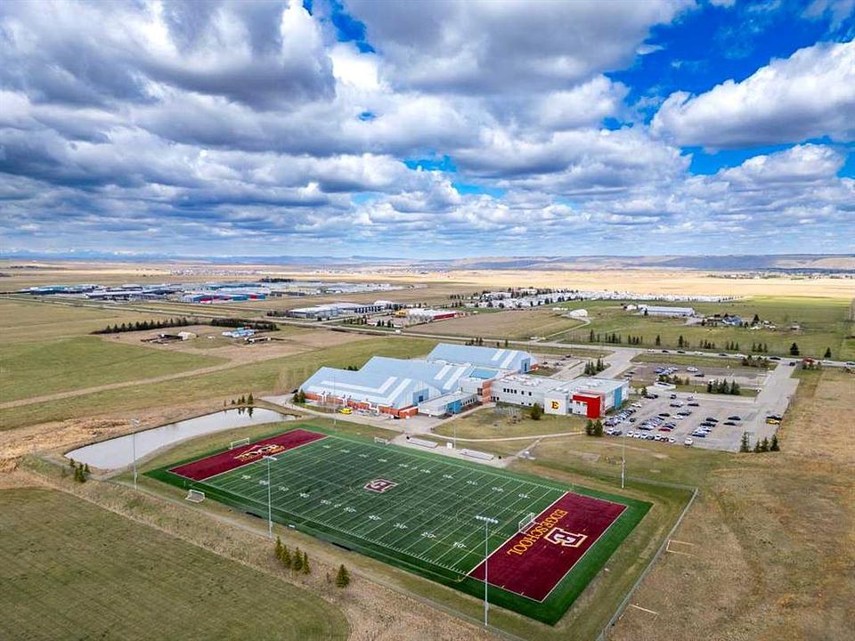 33066 Township Road 250, Calgary, AB