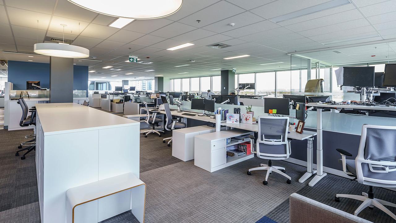 5005 Boulevard Lapinière, Brossard, QC
