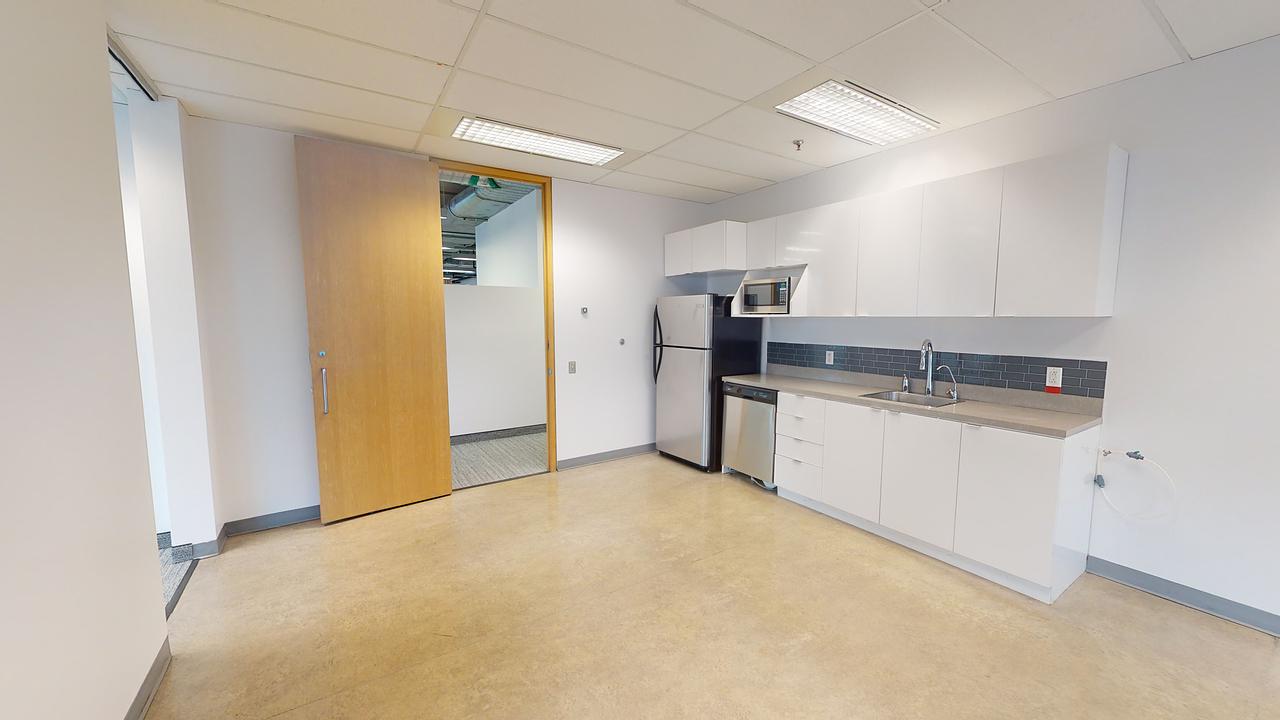 203 - 901 King Street West, Toronto, ON