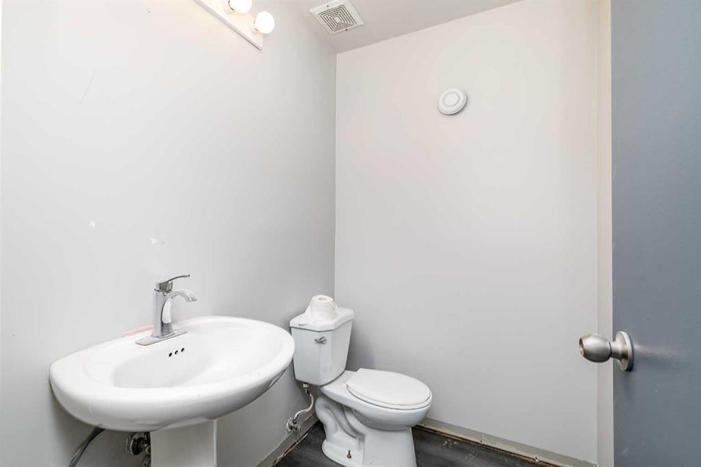 4419 55 Street, Red Deer, AB