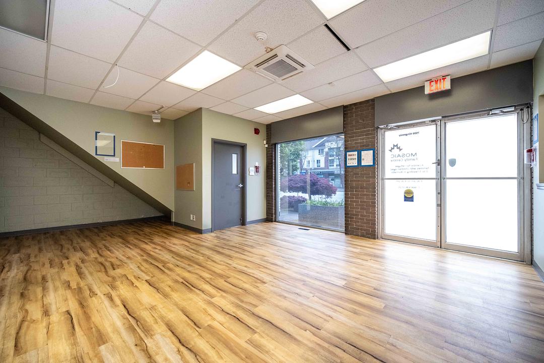 7009-7011 - 7009 Kingsway, Burnaby, BC