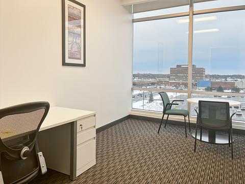 6500 Route Transcanadienne, Pointe-Claire, QC