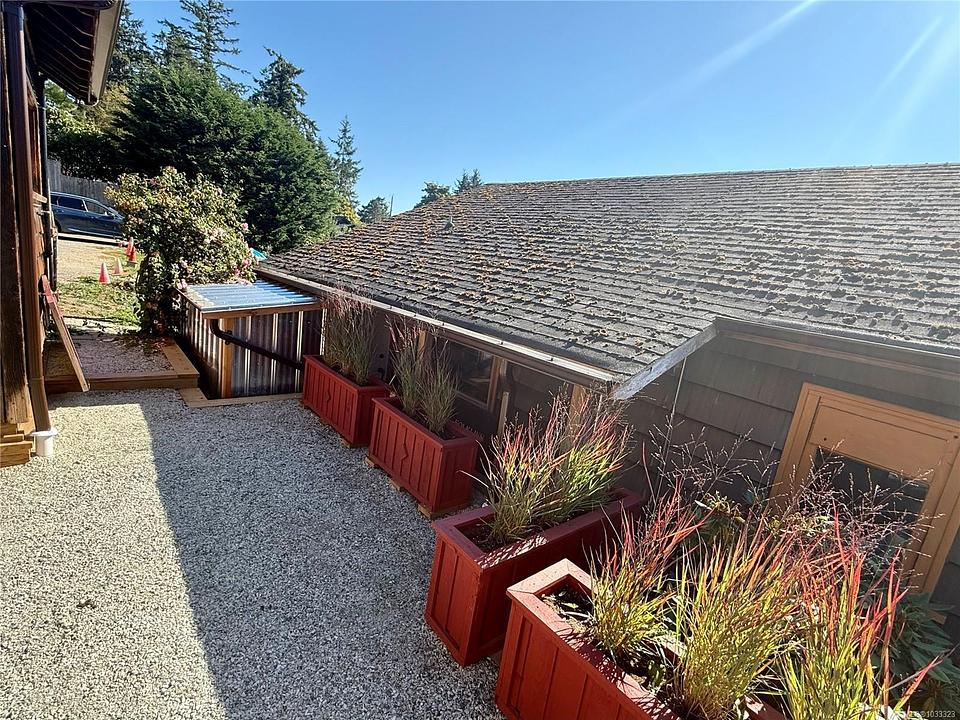2909 Fulford-Ganges Road, Salt Spring, BC