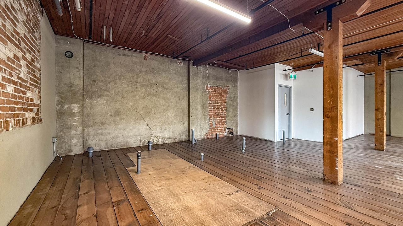 300 - 1264 Ellis Street, Kelowna, BC