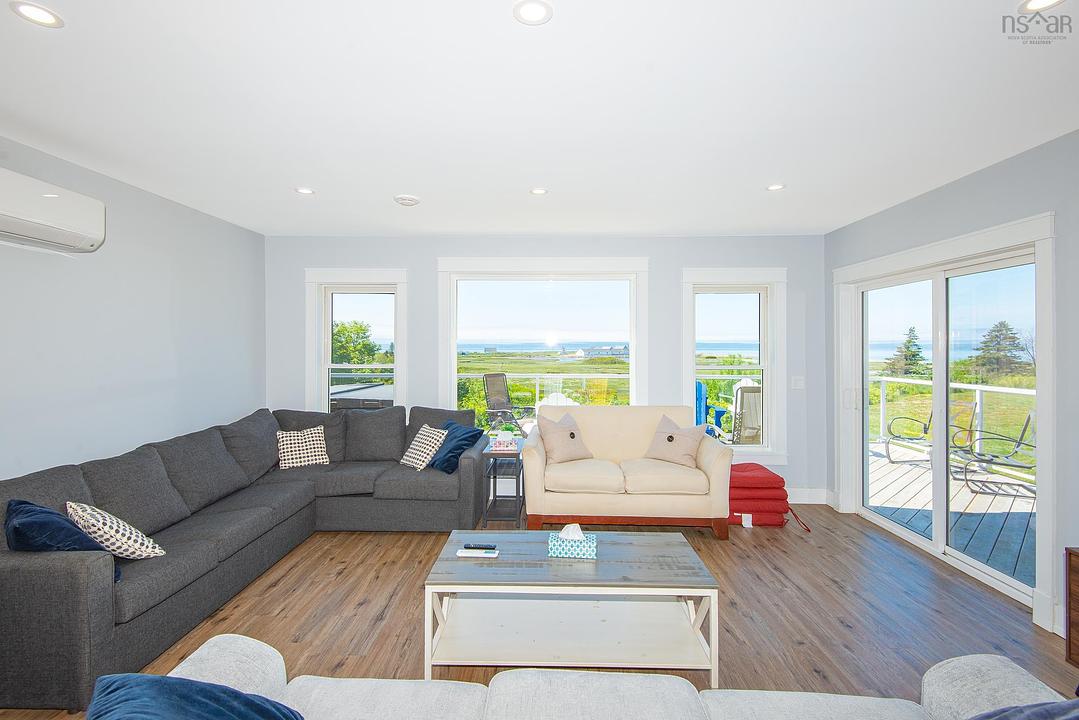 1861 Highway 1, Church Point, NS