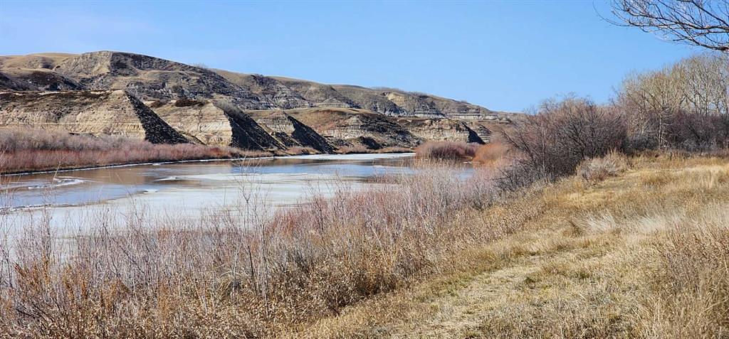 5235 Alberta 10, Drumheller, AB