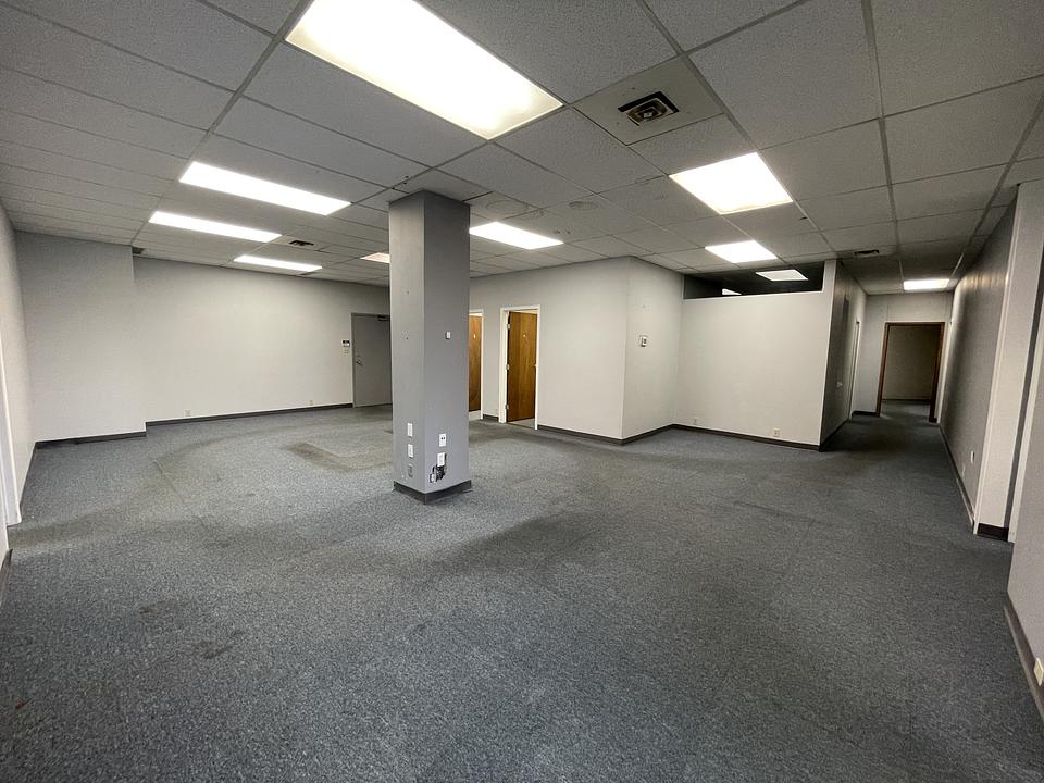 300 - 4825 47 Street, Red Deer, AB