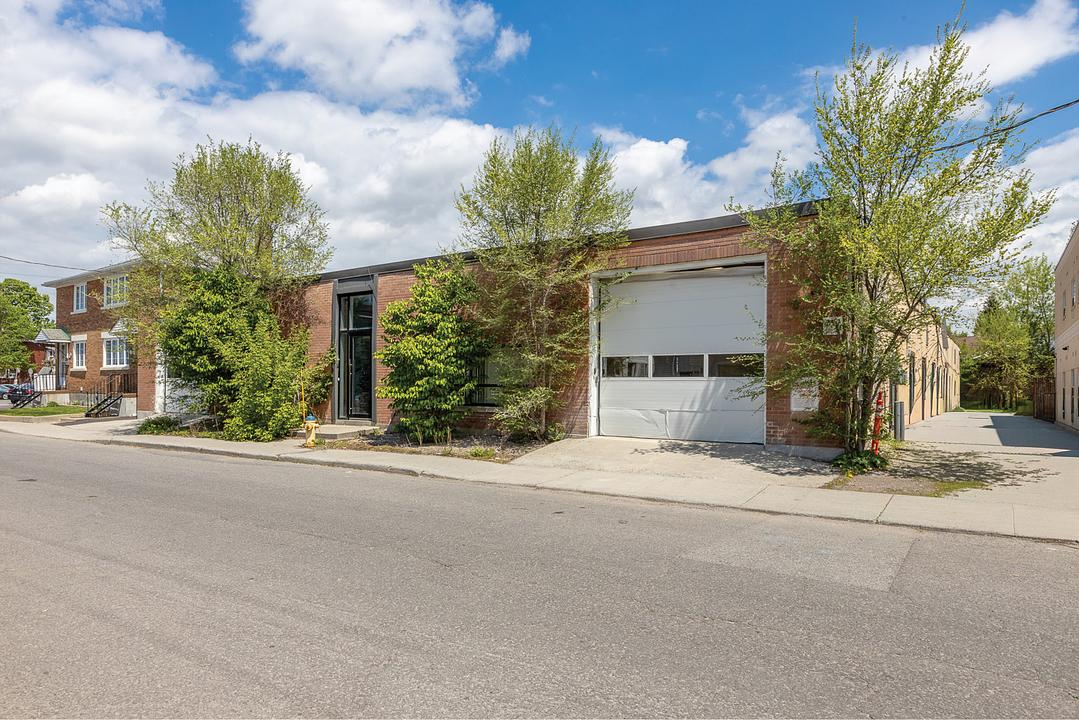 255 Ste-Anne Avenue, Ottawa, ON