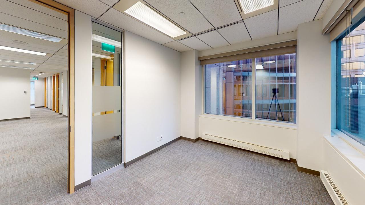600 - 999 Boulevard De Maisonneuve Ouest, Montreal, QC