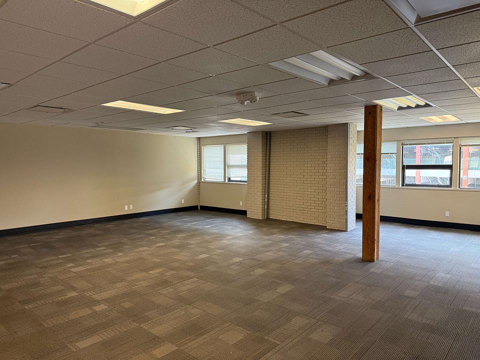 300 - 546 Yates Street, Victoria, BC