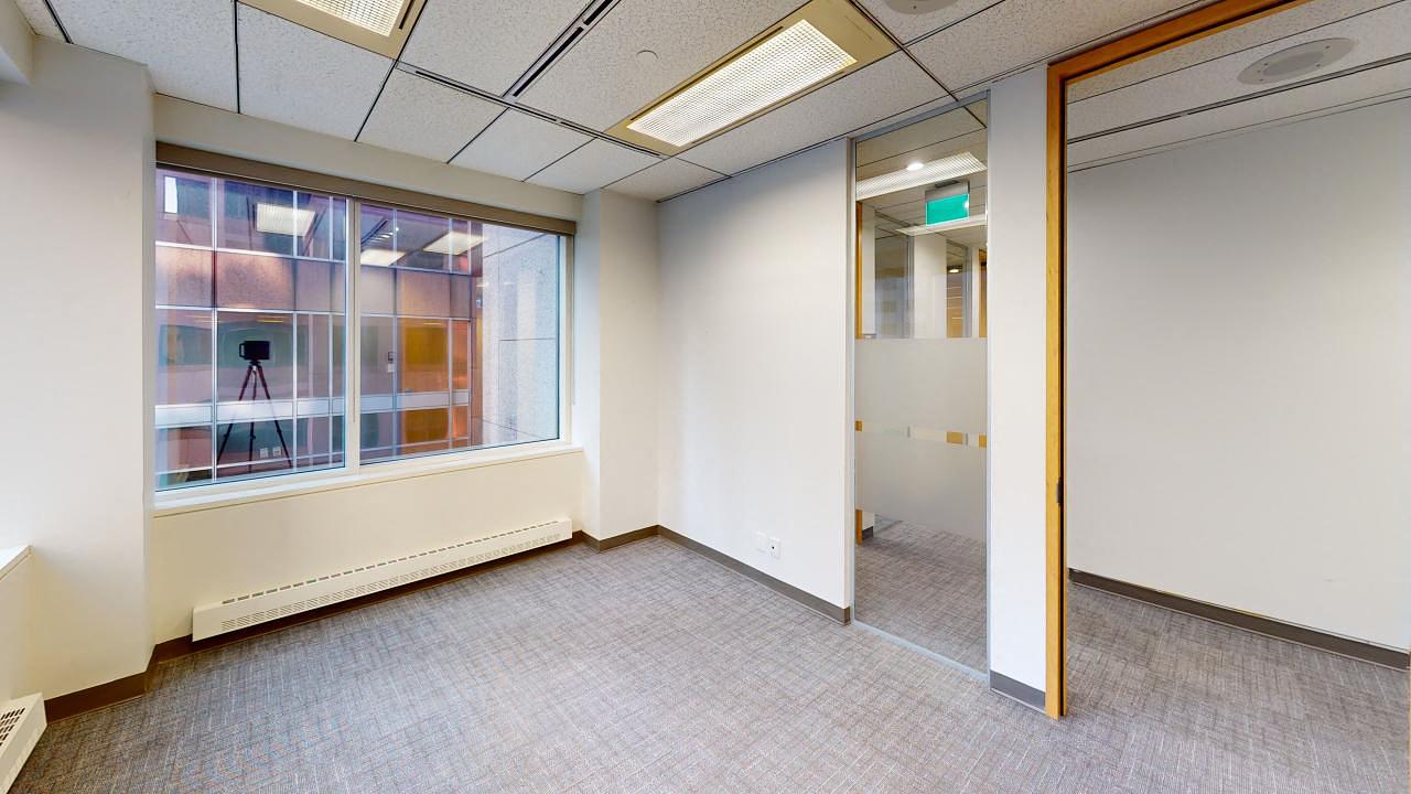 600 - 999 Boulevard De Maisonneuve Ouest, Montreal, QC