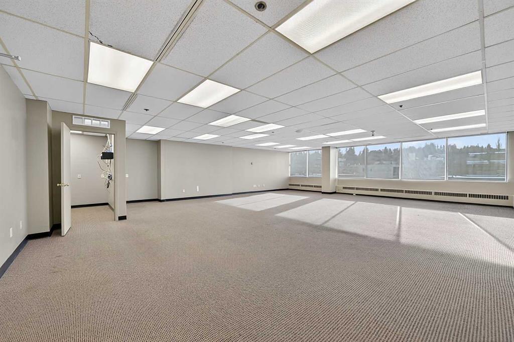 302 - 1109 17 Avenue Southwest, Calgary, AB