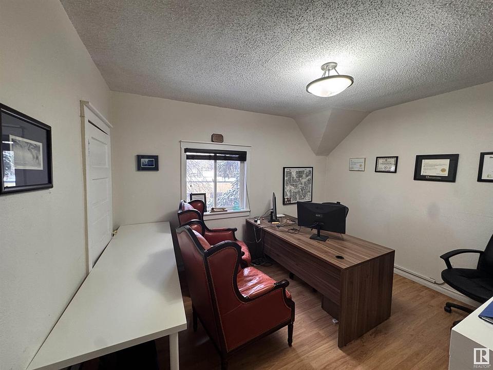 12615 Stony Plain Road, Edmonton, AB