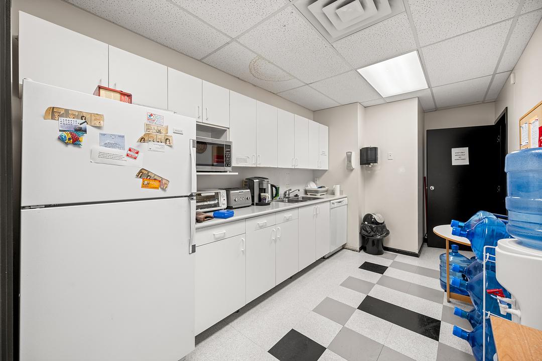 215 - 12975 84 Avenue, Surrey, BC