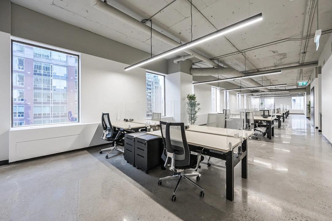 0900 - 1235 Bay Street, Toronto, ON