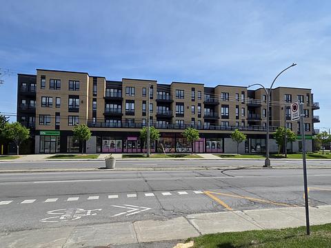 3350 Boulevard de la Concorde Est, Laval, QC