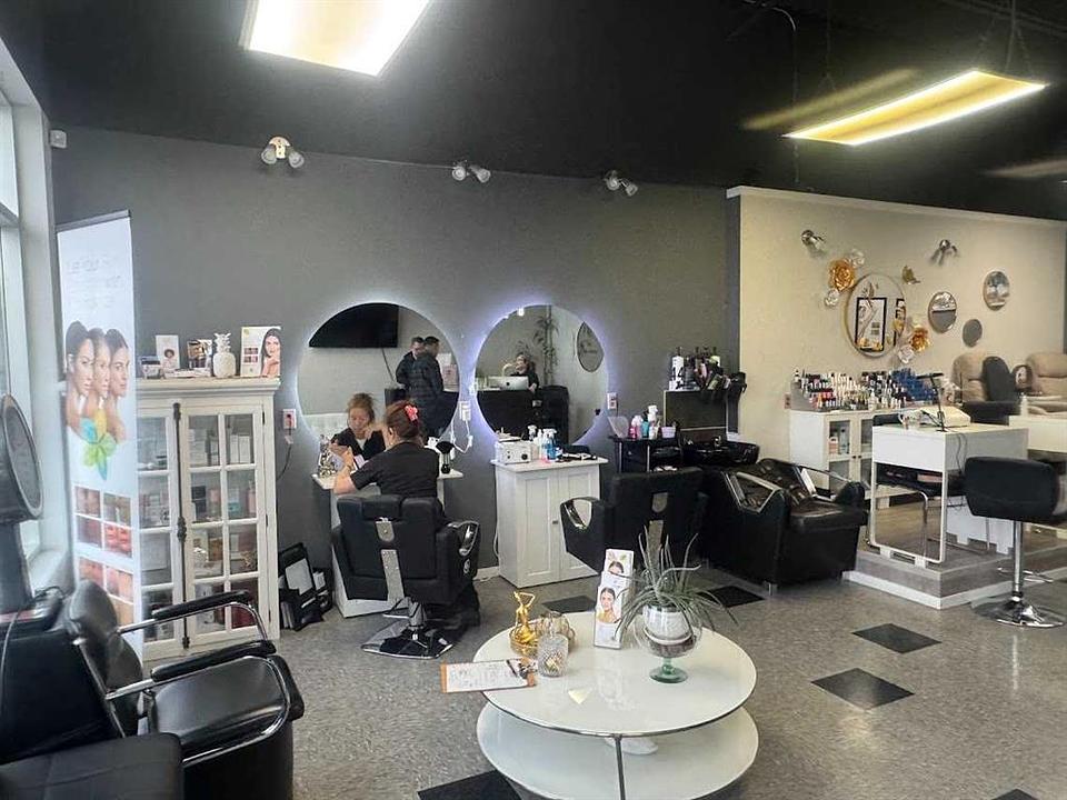 #33 - 3131 27 Street Northeast, Calgary, AB
