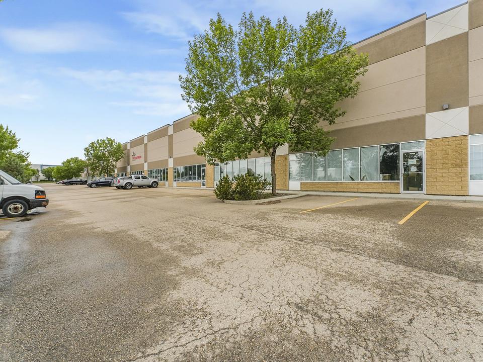 15454 131 Avenue Northwest, Edmonton, AB