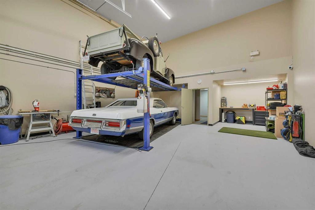 7 - 7471 Edgar Industrial Bend, Red Deer, AB