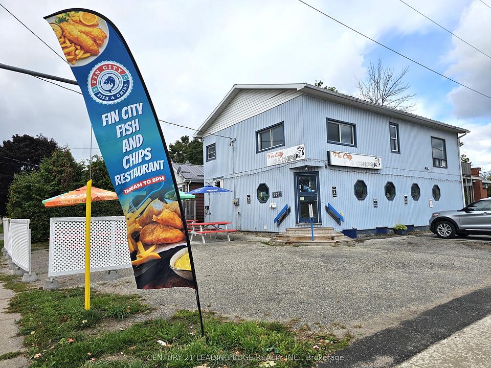 300 James Street East, Orillia, ON