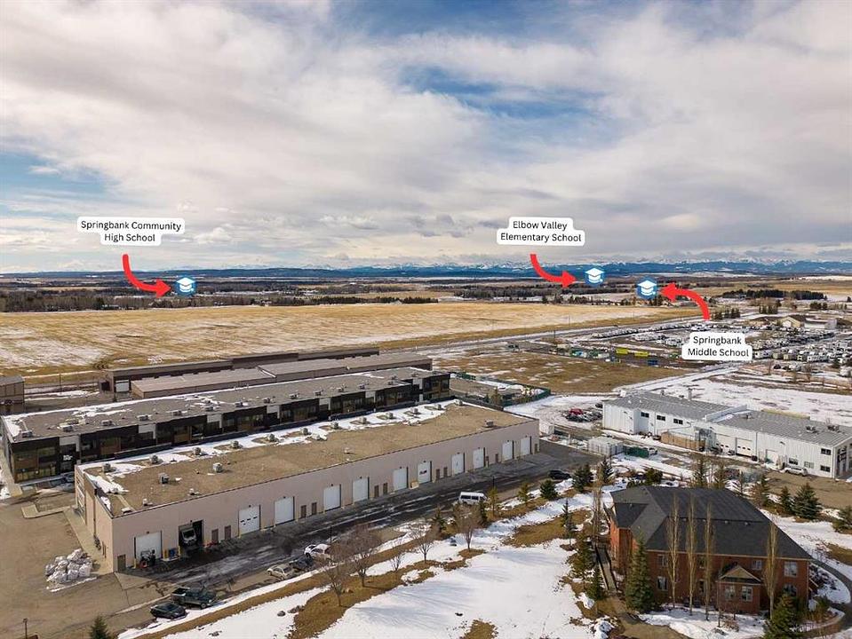 2 - 110 Commercial Drive, Calgary, AB