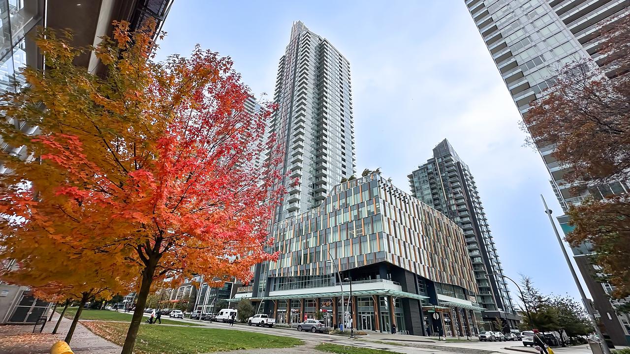 632 - 6378 Silver Ave, Burnaby, BC