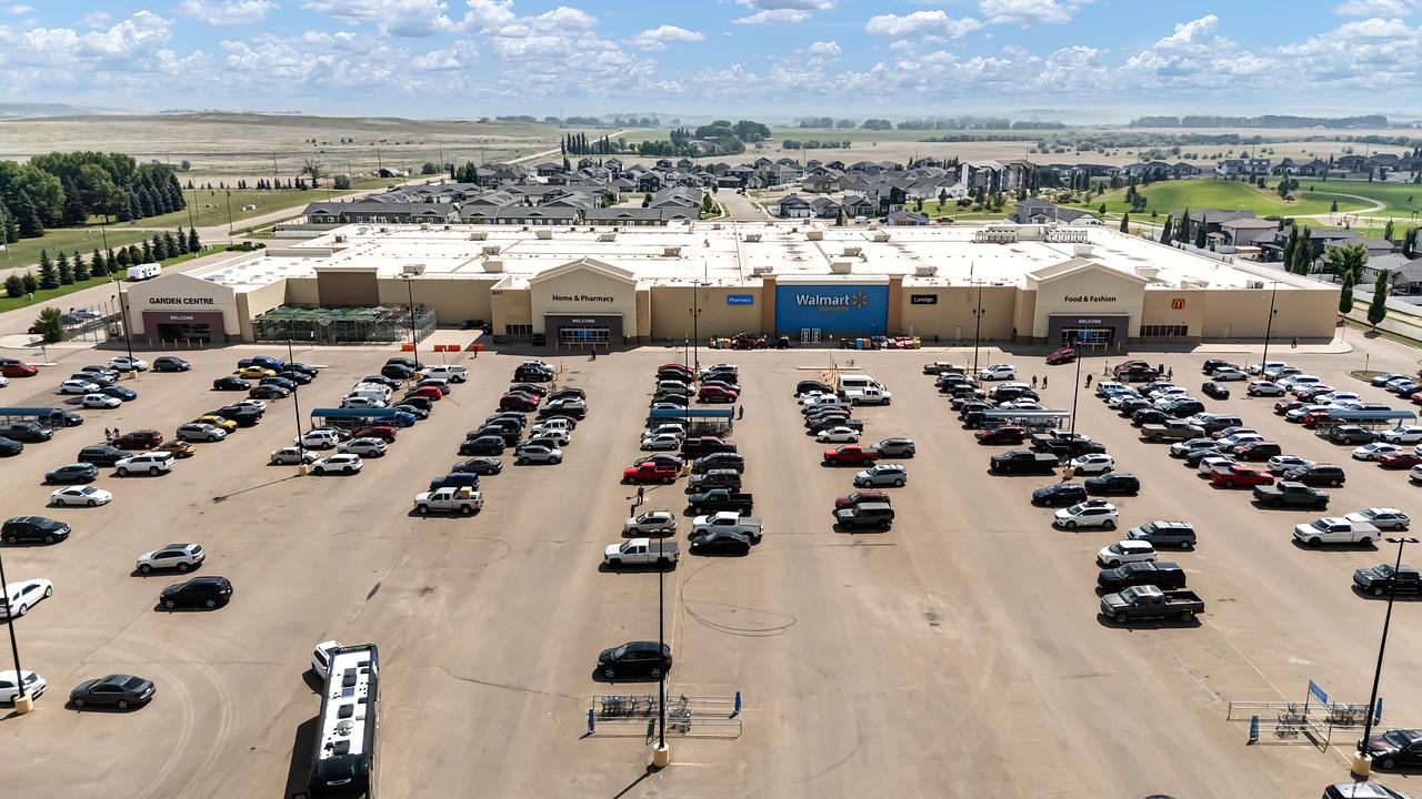 #4-103 - Strachan Road Southeast, Medicine Hat, AB