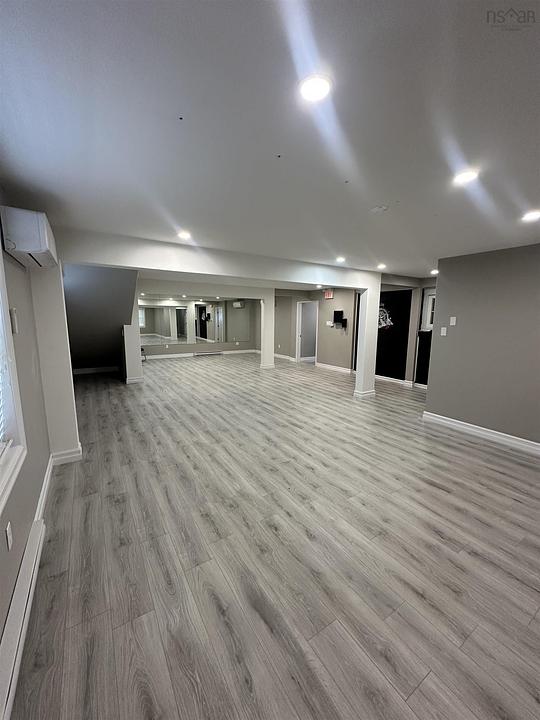 1423 Fall River Road, Fall River, NS
