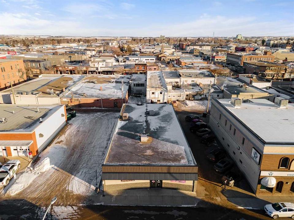 5017 51 Street, Camrose, AB