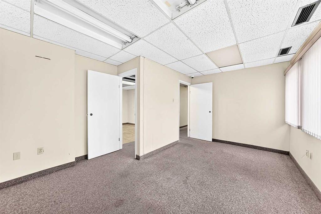 4722 1 Street Southwest, Calgary, AB