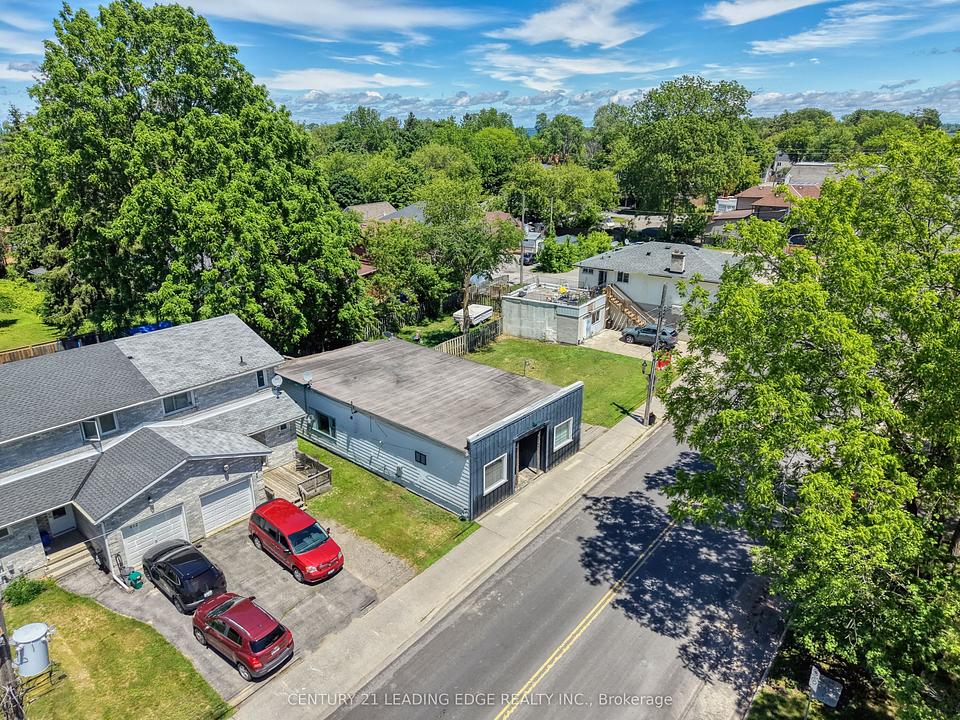 916 Lake Drive East, Georgina, ON