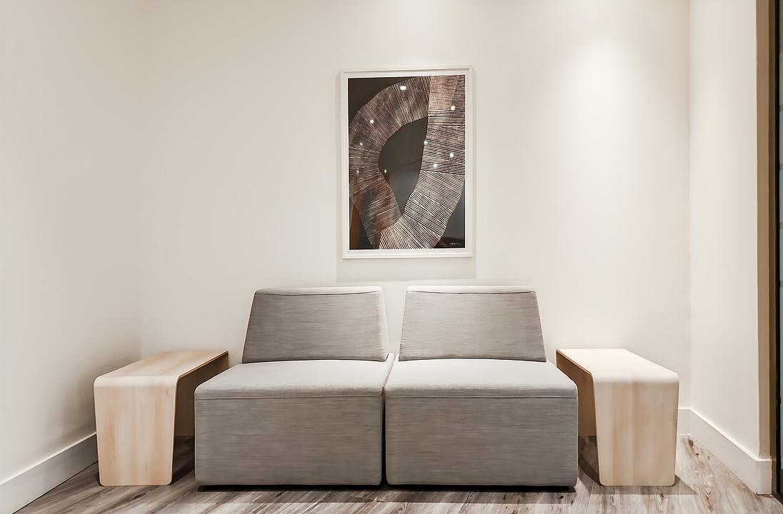 125 Commerce Valley Drive West, Markham, ON