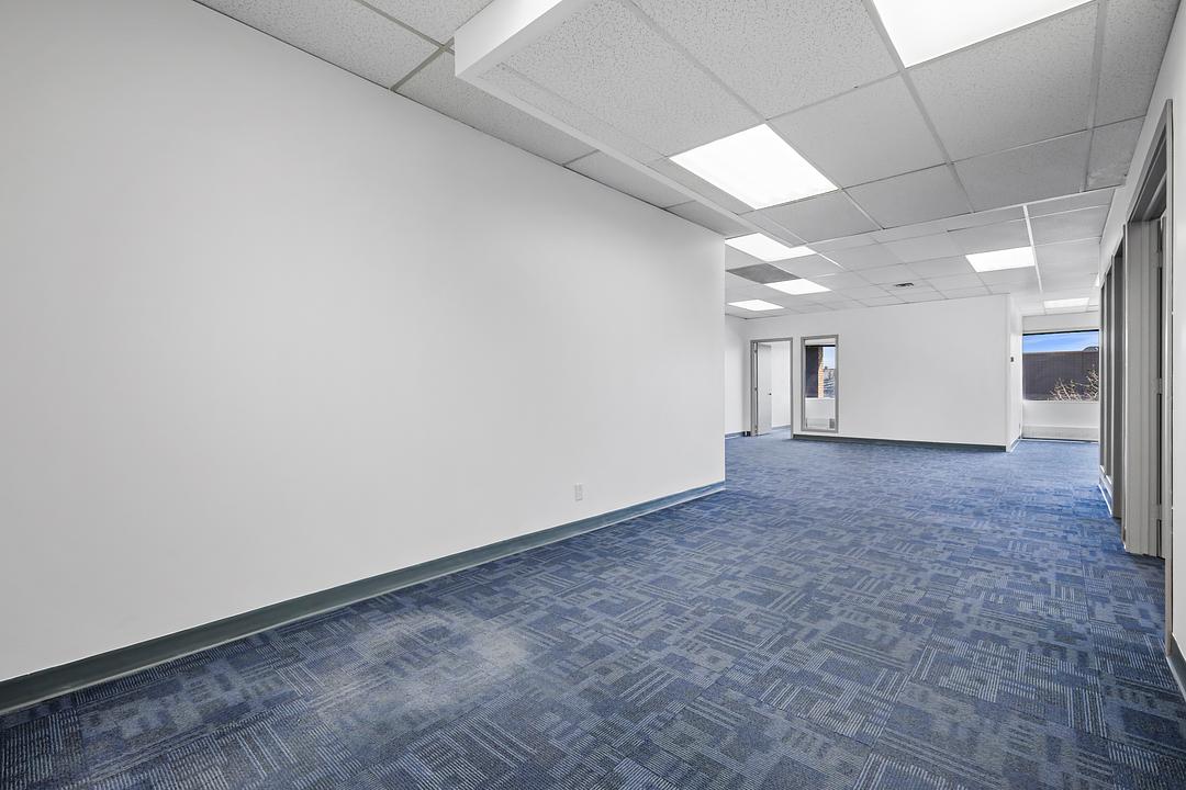 220 - 3016 19 Street Northeast, Calgary, AB