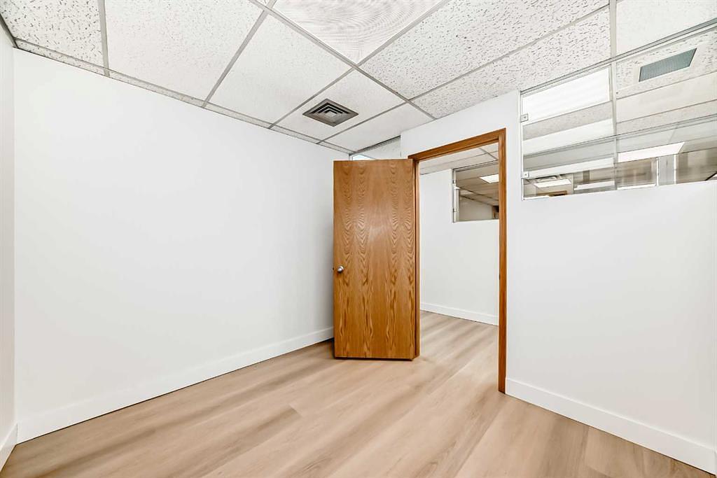 Lower - 2139 4 Avenue Northwest, Calgary, AB