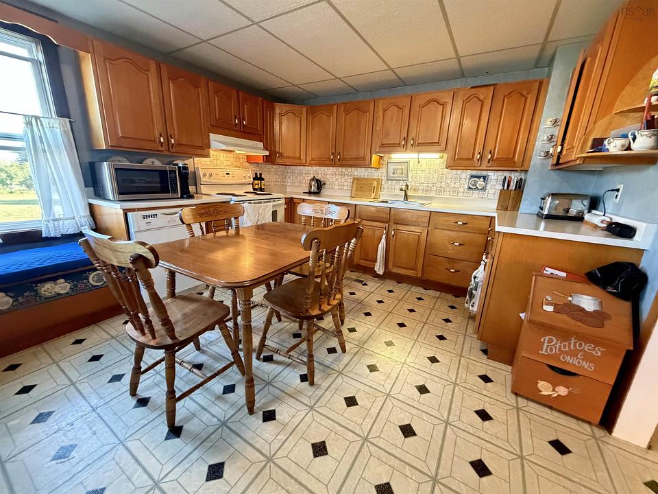 29 Chittick Crest, Sheet Harbour, NS