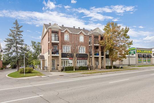 2122 Montreal Rd, Ottawa, ON