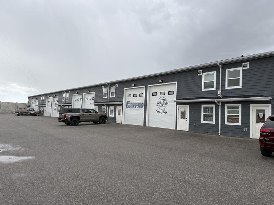 15 - 3740 30 Street North, Lethbridge, AB