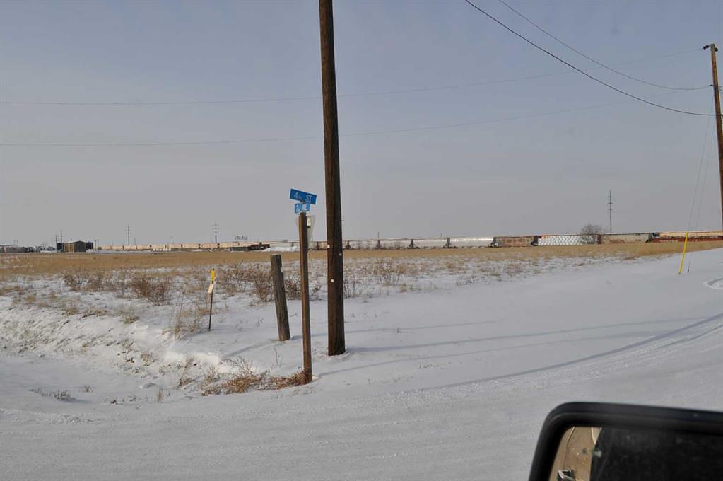 647 2nd Avenue, Cypress County, AB