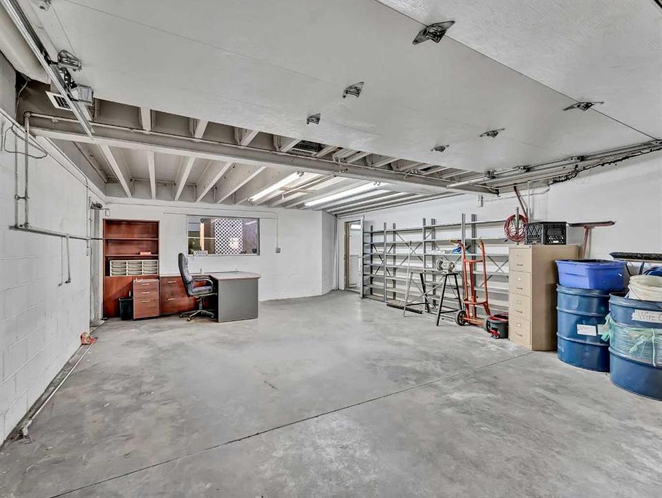 Kingsway Avenue Southeast, Medicine Hat, AB