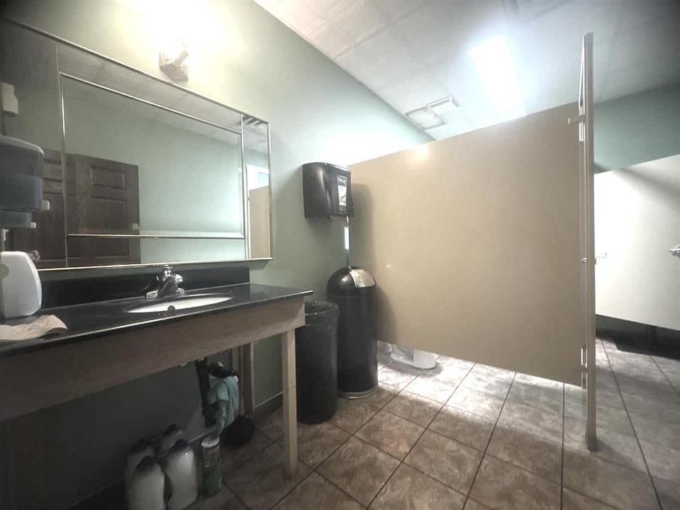 10 - 11225 30 Street Southwest, Calgary, AB