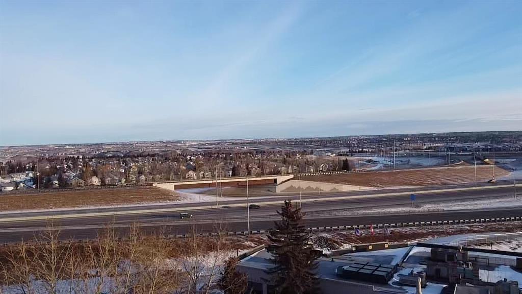 10623 West Valley Road Southwest, Calgary, AB